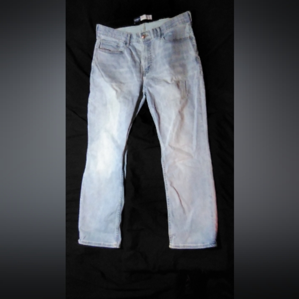 Old Navy 360 stretch jeans